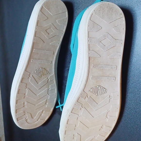 Turquoise Blue Palladium Sneakers. - Picture 5 of 6
